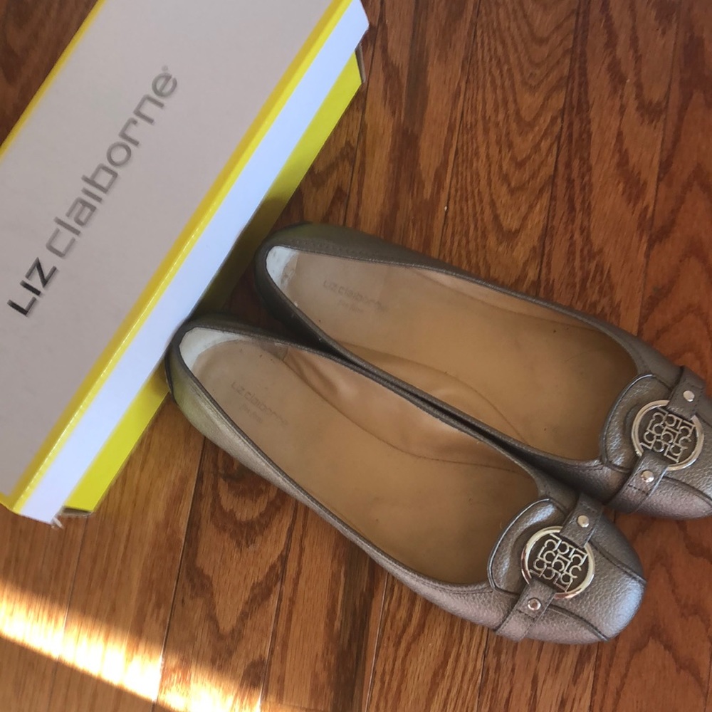 Liz Claiborne flats